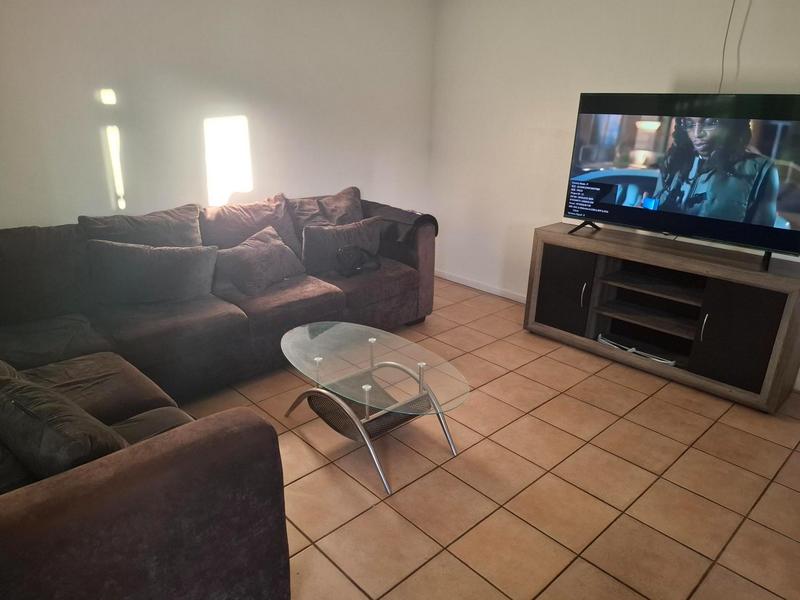 2 Bedroom Property for Sale in Parow Valley Western Cape